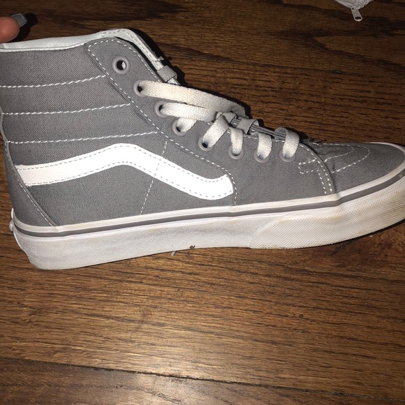 Vans - Picture 3 of 5